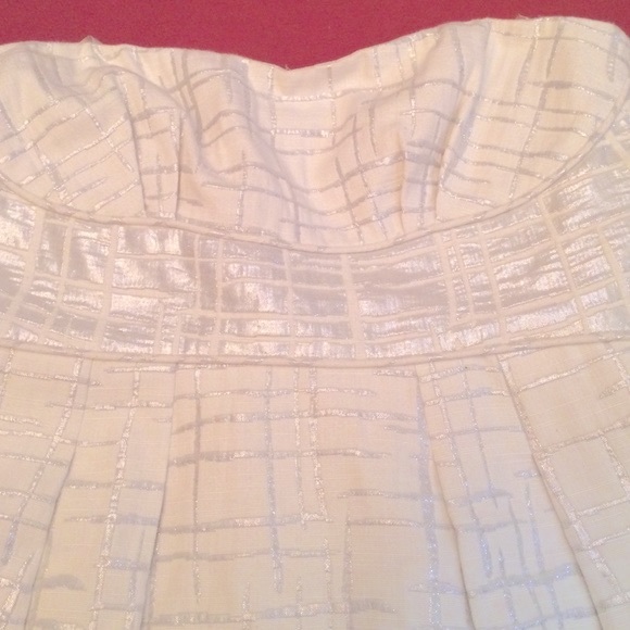 BCBG MaxAzria White/silver fit and flare feminine! - Picture 3 of 15